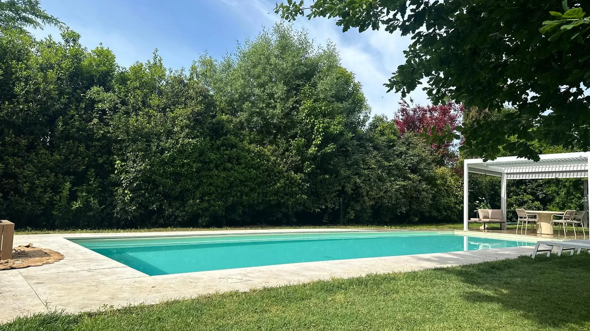 Контакты Green Escape Guesthouse With Pool In Villa